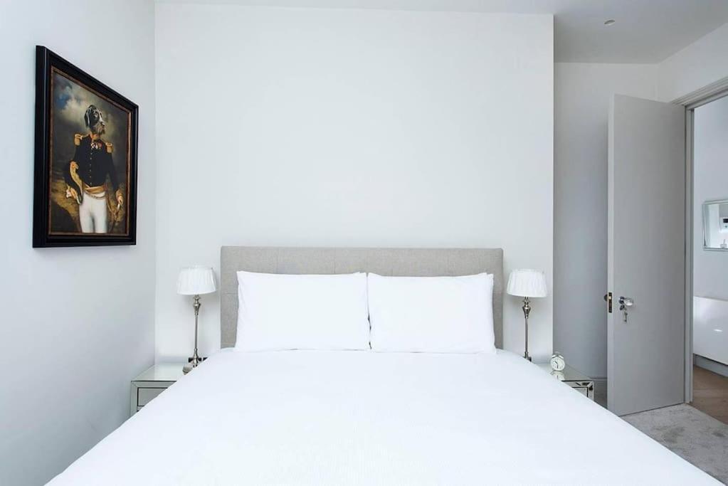 Recently Redecorated Bright 1Br Near Shepherds Bush With Parking Soa Londres Extérieur photo